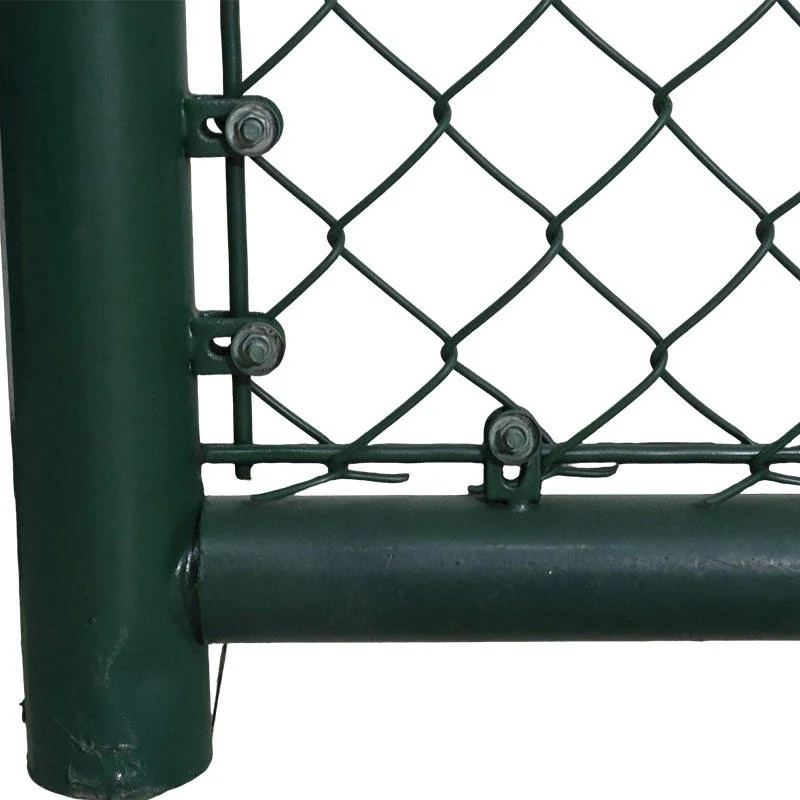custom.High Quality Customized Green Chain Link Stadium 50m Modern Carbon Steel Rail Fences Environmentally Friendly Fence