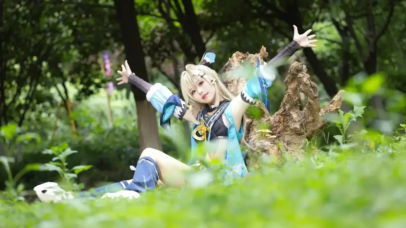 CosplayKirara 코스프레 의상 Genshin Impact Kirara 의상 Kirara Ears Tails Suit 여성 가발 게임 할로윈 카니발 파티 Outfi
