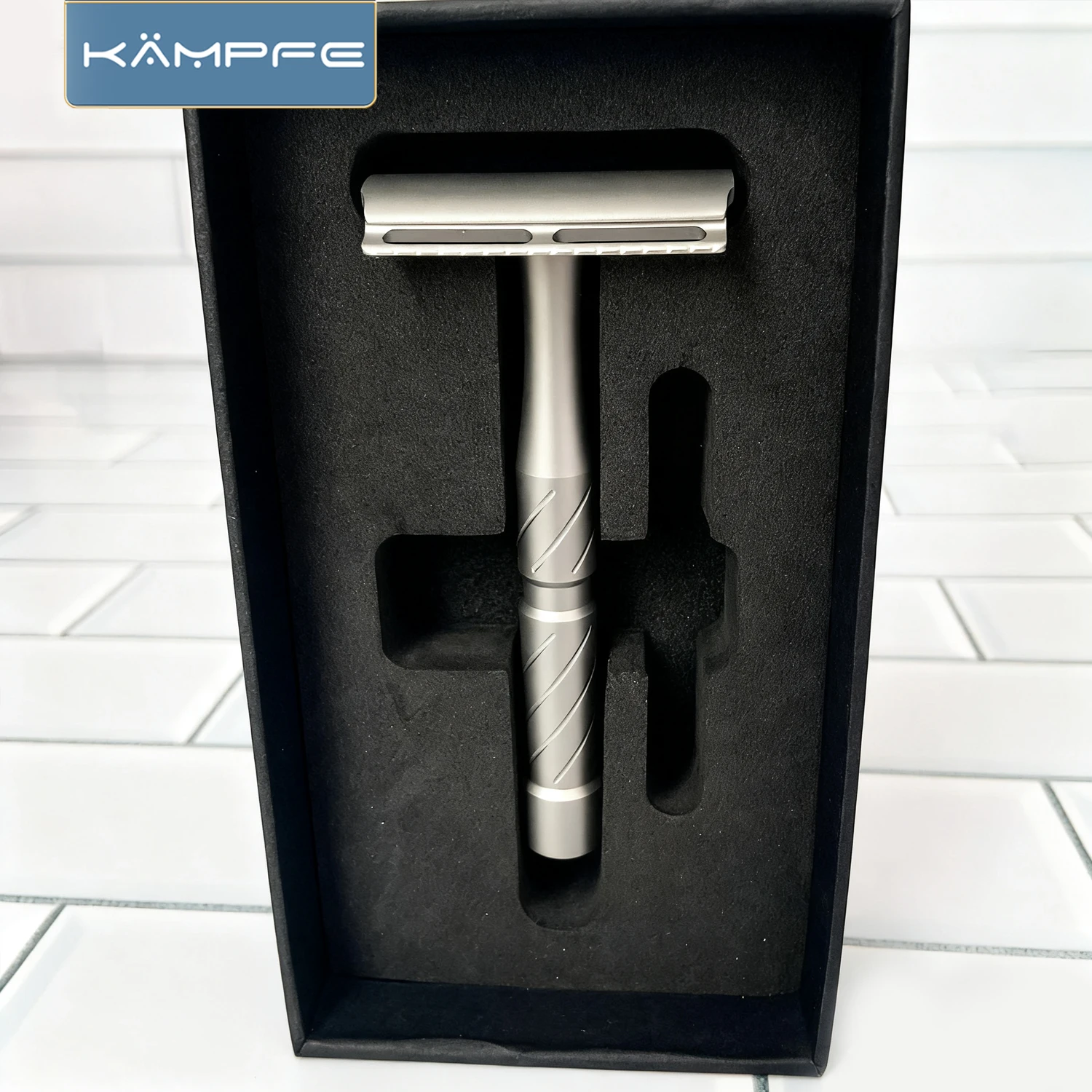 KAMPFE Stainless Steel CNC Carving  Safety Shaver Travel Grooming Tool for Father and Men barber