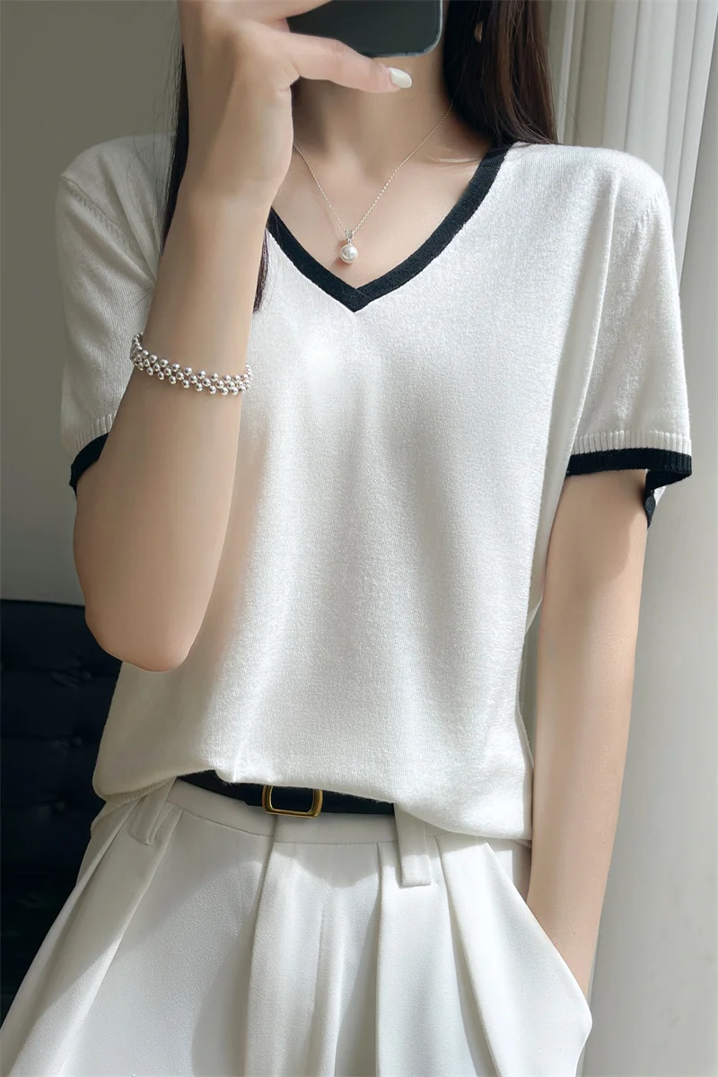 

2023 Summer New Contrast V-Neck Knit, Simple Design, Fashion Versatile, Slim Fit, Trendy Women's Top