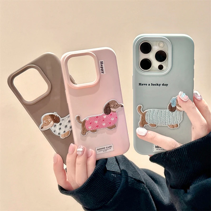 Cartoon Cute Embroidered Sausage Puppy Case For iPhone 16 Pro Max 15 13 14 12 16 Plus Lovely Dog Soft TPU Back Cover