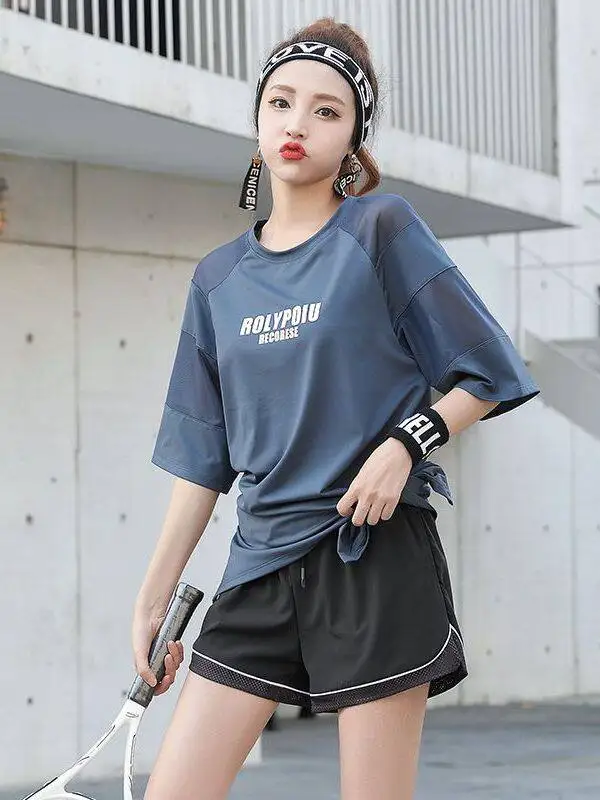 

plus Size 300 Pou Qui Dry Me ort Sve Fitn Sportswear Set Women Summer Running Two Piece Set Breathable Casual