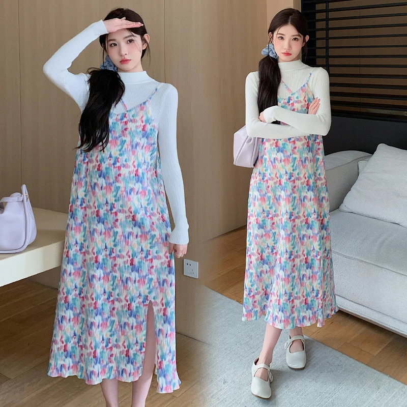 

Autumn and Winter Pregnant Women Side Split Pleated Strap Dress Long Sleeve White Top Two-piece Set Sweet Maternity Dress Suits