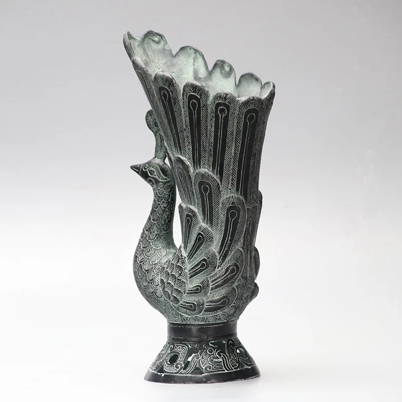 Chinese Old Bronze Peacock Vase Ornament Bronze Craft Curio For Living Room Display Bogu Shelf Home Decoration Collectible