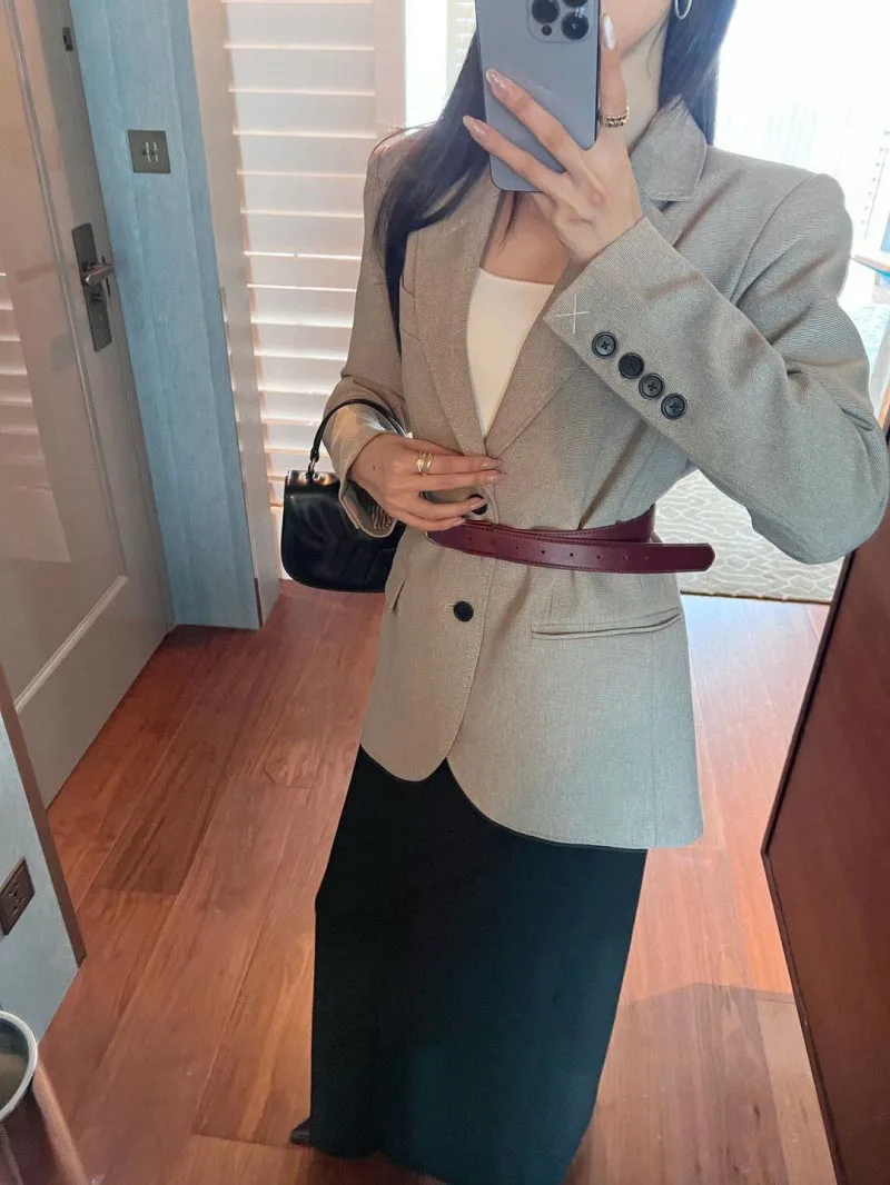 2024 Autumn New Women's Suit Jacket Fashionable and Exquisite British Style Fine Grid Vintage and Capable Single breasted Suit