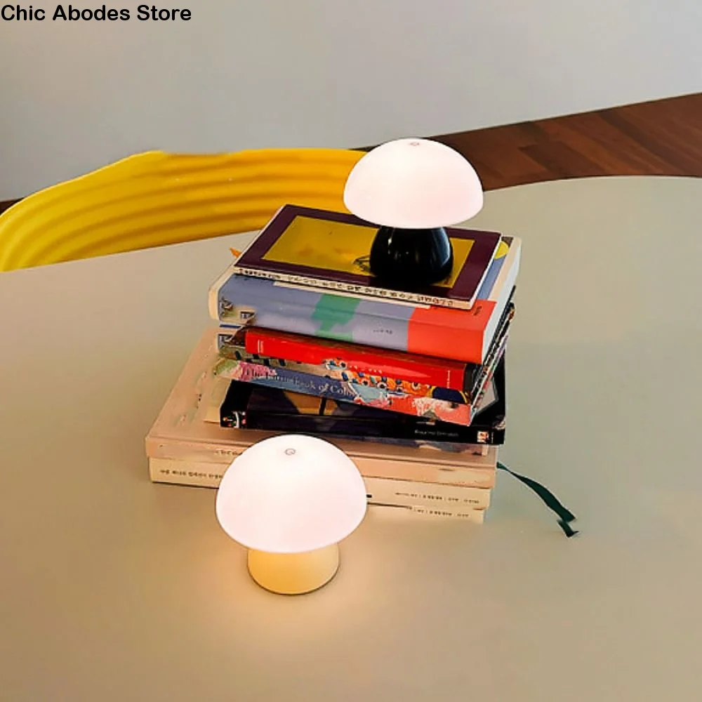 

Warm White Lights Mushroom LED Table Lamp Touch Control Dimmable Function Touch Dimming Lamp LED Technology USB Charging Port