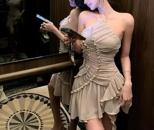 

Summer 2025 Women's Irregular Hanging Neck Slim Fit Vacation Dress New Style Casual Elegant Gown for Ladies