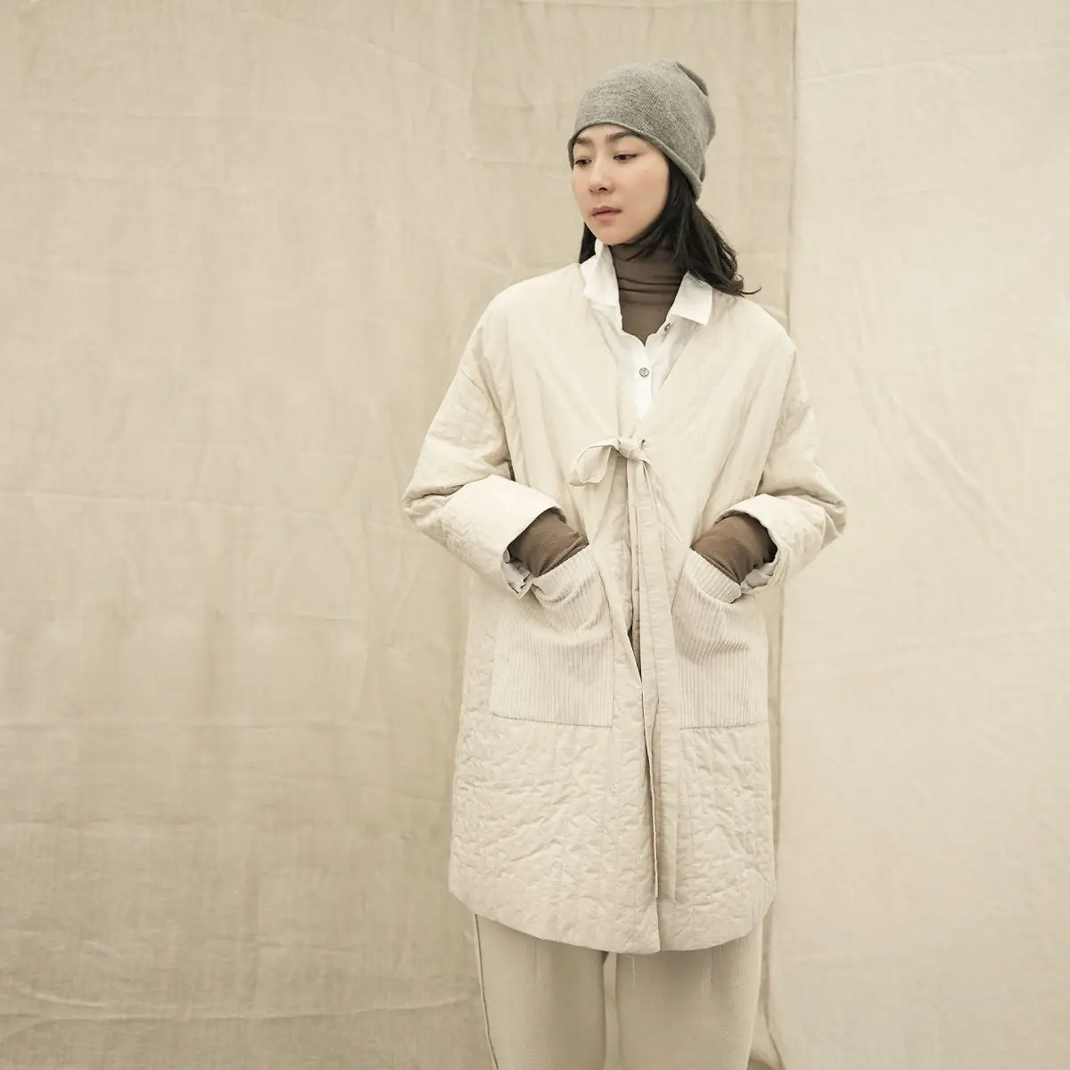 

European Fashion Autumn and Winter Women's Down Cotton Jacket V-neck Commuting Lace Up Cotton Jacket