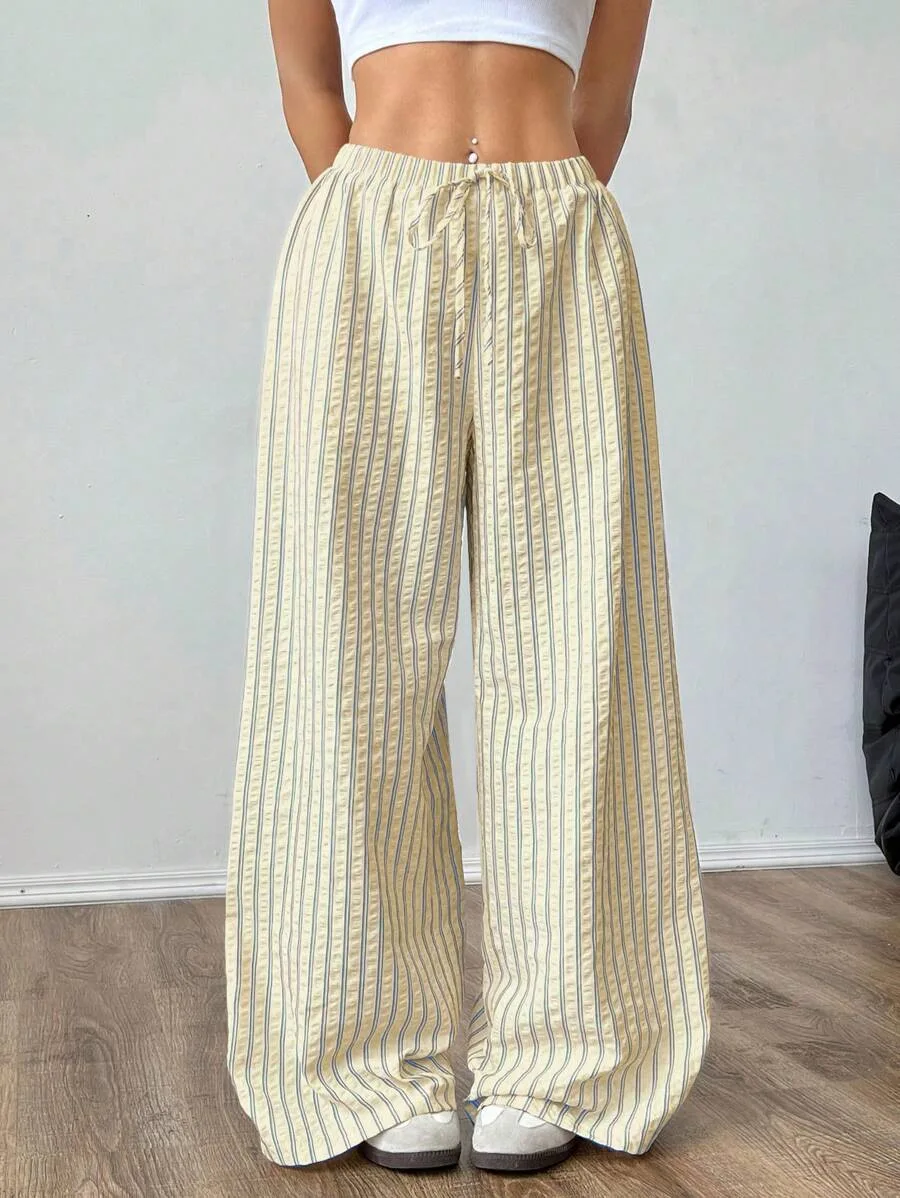 2026 New Product Commuting Simple Contrasting Color Texture Design Pocket Waist Versatile Temperament Pleated Casual Pants