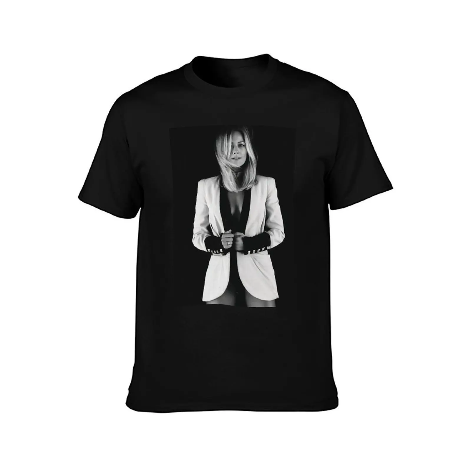 Helene Fischer - White Shirt and Smile T-Shirt, Summer Casual Cotton Tee, Oversized Streetwear Tops, Vintage Graphic Print