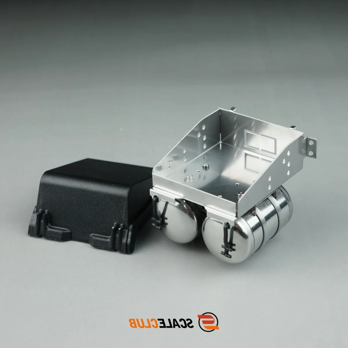 Battery Box Gas Tank R620 R470 Upgrade For 1/14 Tamiya  Scania Lesu Rc Remote Control Dump Truck Tractor Truck Trailer Tipper