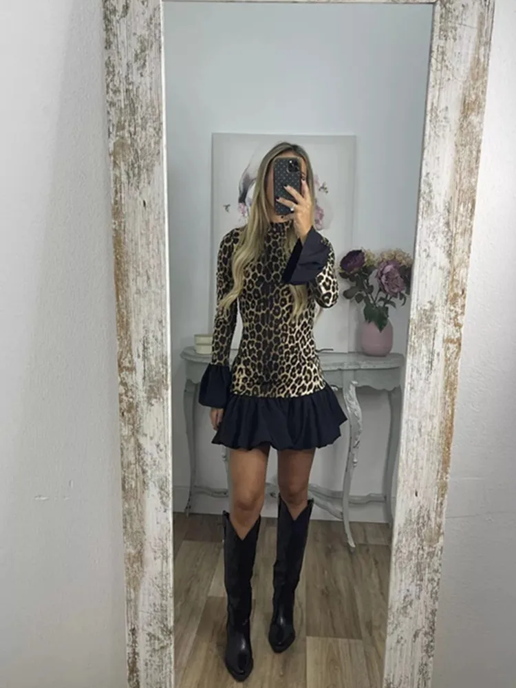 

SKMY 2025 Autumn New Fashion Leopard Printed Patchwork Flared Sleeve Slim Fit Mini Dress Party Clubwear Long Sleeve Dress