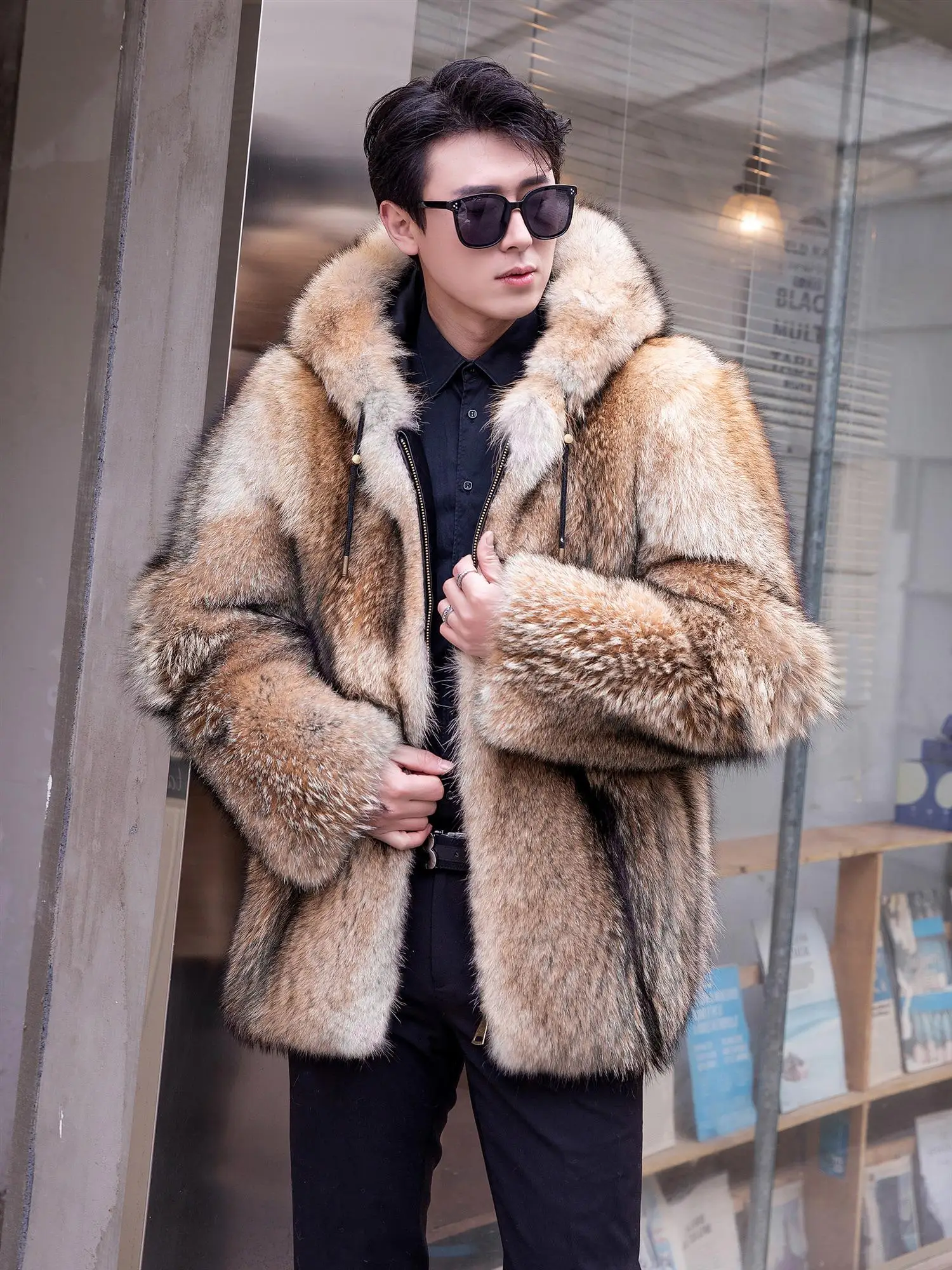 2025 Winter New Noble Luxury American Coyote Fur Jacket Men's Fashion Medium to Long Hooded Warm Plus Size  Real Wolf Fur Coat