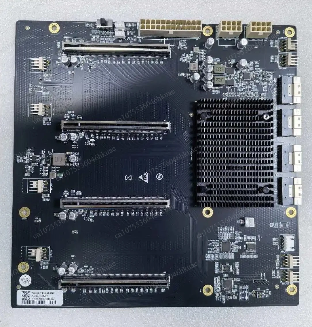 PLX88096 PCIe4.0 Quad GPU Board, 65mm Wide, High Speed Data Transfer