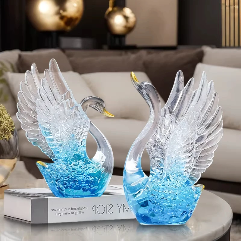 

Фигурка лебедя из смолы, прозрачная градиентная статуэтка пары лебедей, реалистичные декоративные фигурки животных для украшения дома