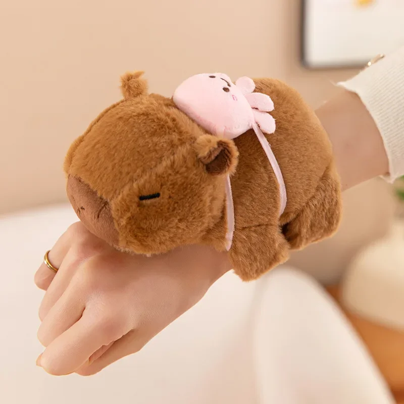 น่ารัก Capybara สัตว์ Slap Snap Wrap สายรัดข้อมือสร้อยข้อมือตุ๊กตาสัตว์ตุ๊กตา Kawaii Capybara แหวนมือสายรัดข้อมือเด็กของเล่นตลก