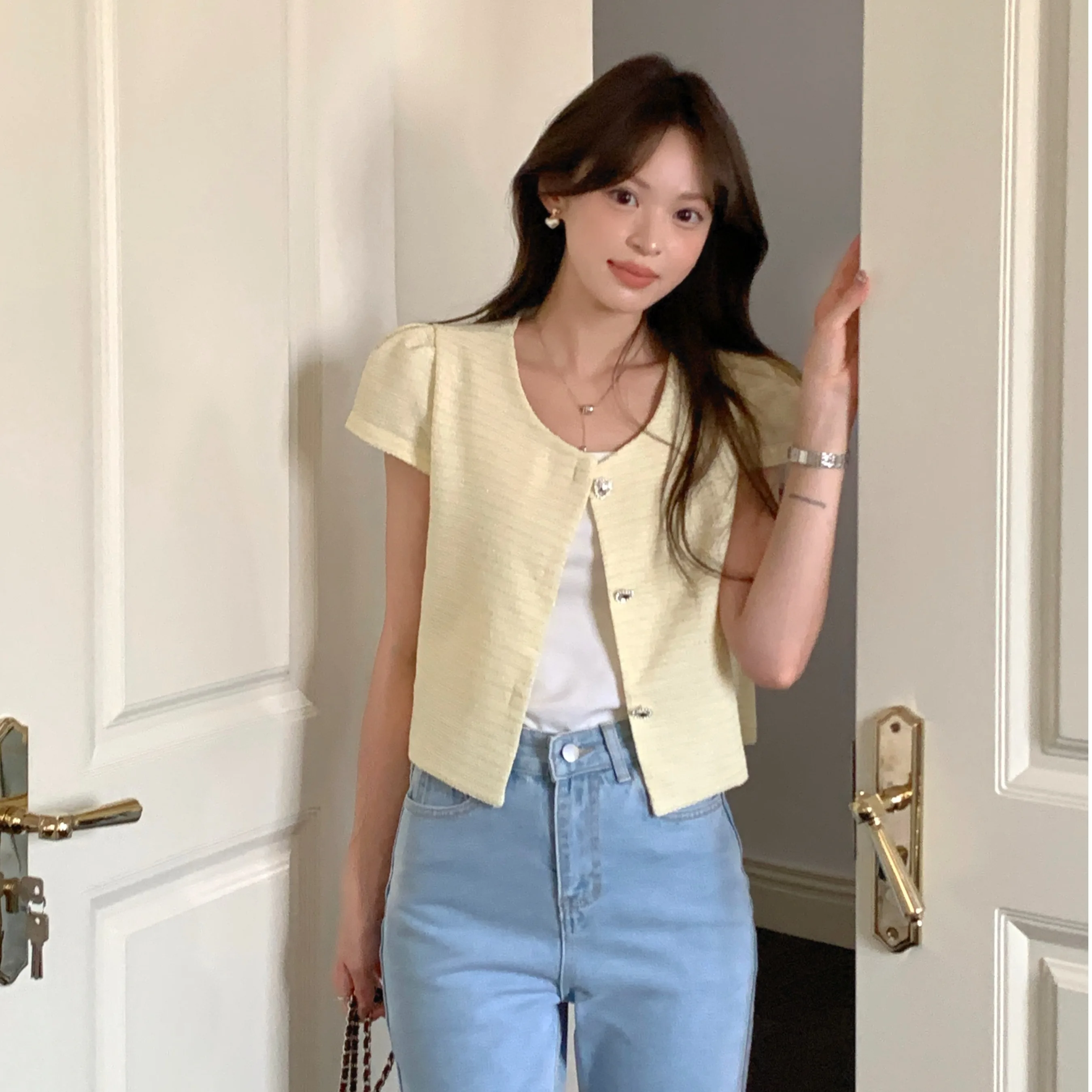 

Шикарная винтажная короткая куртка с пышными рукавами, женская модная верхняя одежда на весну, осень и зиму, корейский стиль, стандартный крой