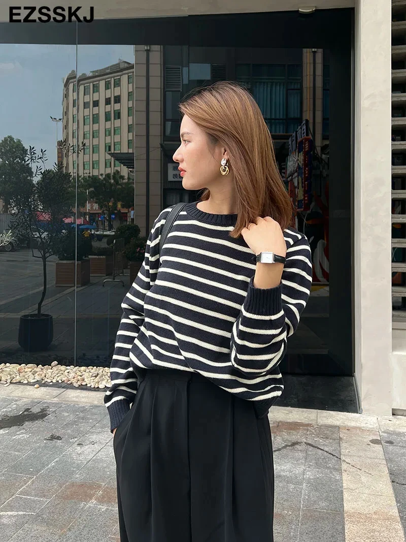 o-neck Black white stripe Loose Long sleeve sweaters 2022 women\'s sweater female cotton chic female loose women\'s jumper pull
