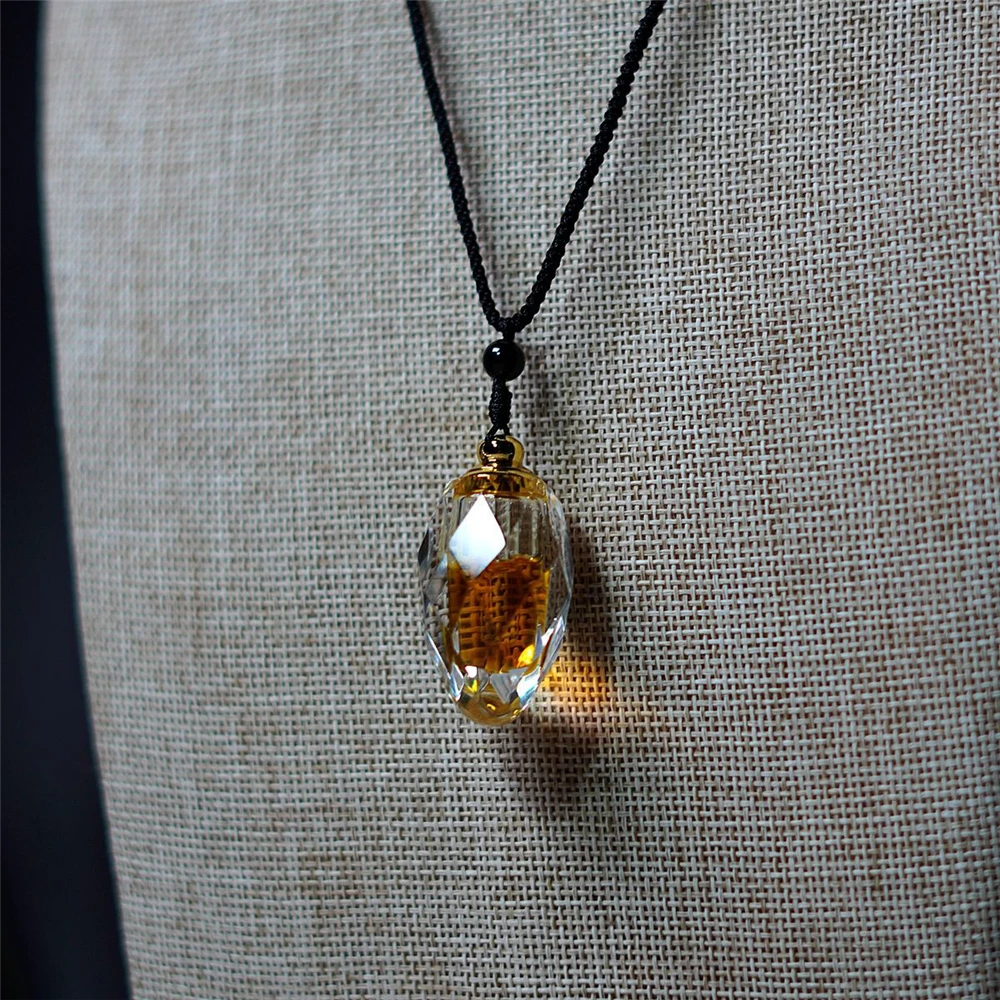 Ciondolo con olio essenziale d - Body Jewelry Co recensione e prezzo