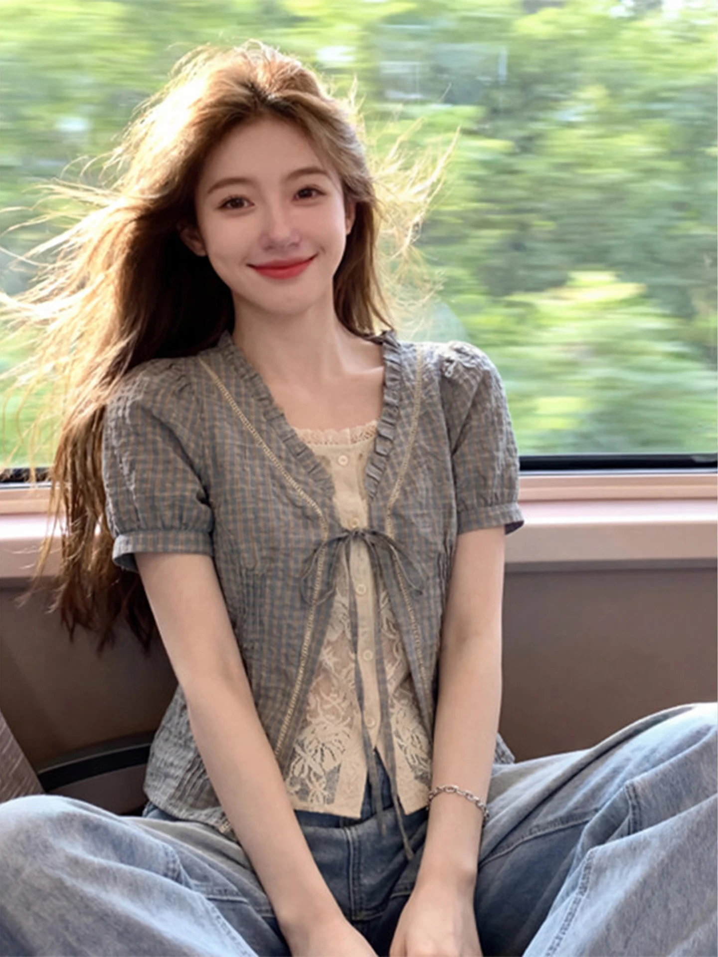 

Unique Beautiful Grey Plaid V-neck Short Sleeve Shirt Women's Summer Fashionable Top Korean Style Loose Fit Polyester Fiber