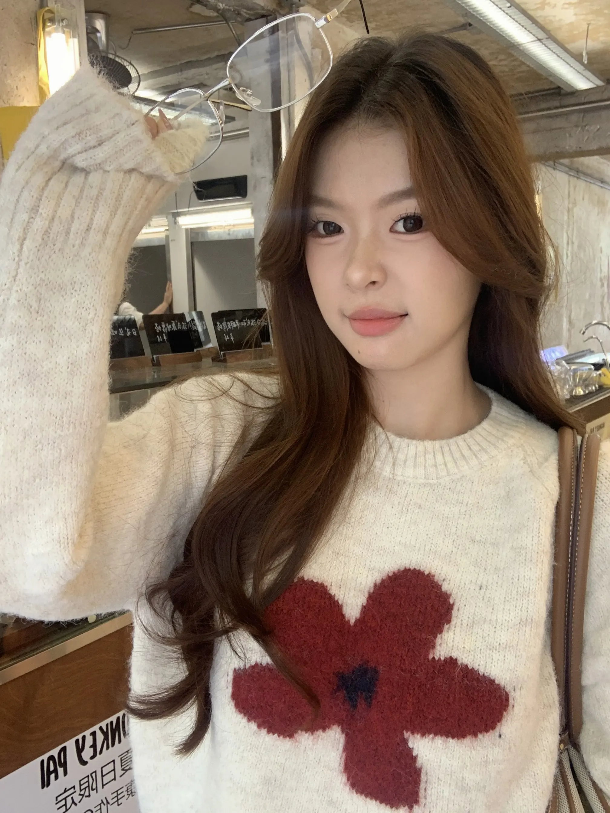 

4 цвета, осень-зима 2025 г., корейский стиль, теплый винтажный вязаный свитер с круглым вырезом и цветочным принтом, женский пуловер (SA266