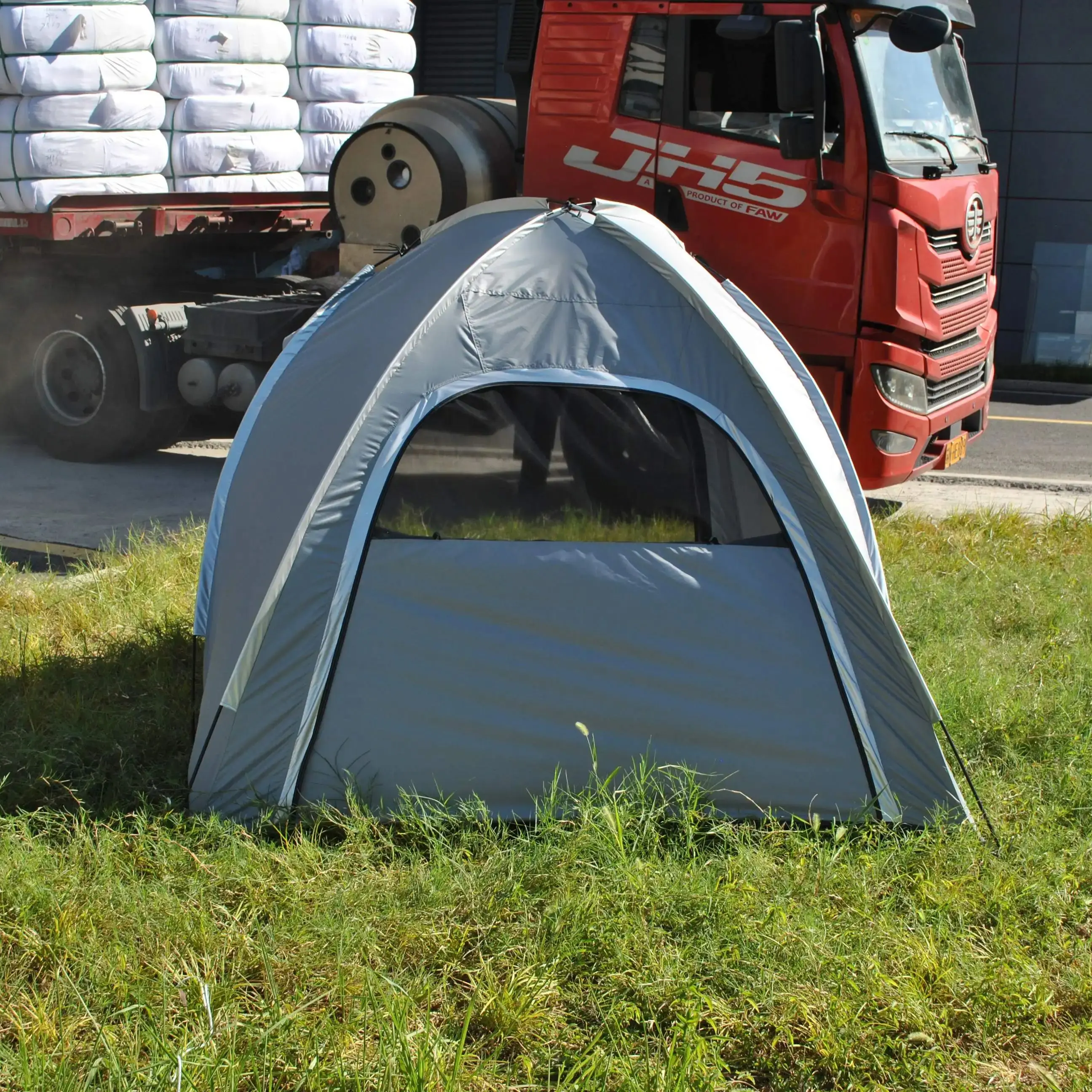 

Семейная палатка для кемпинга на 4 человека, сетчатая палатка для дверей и окон, идеально подходит для пеших прогулок, пикников, приключений на свежем воздухе, удобная дышащая палатка