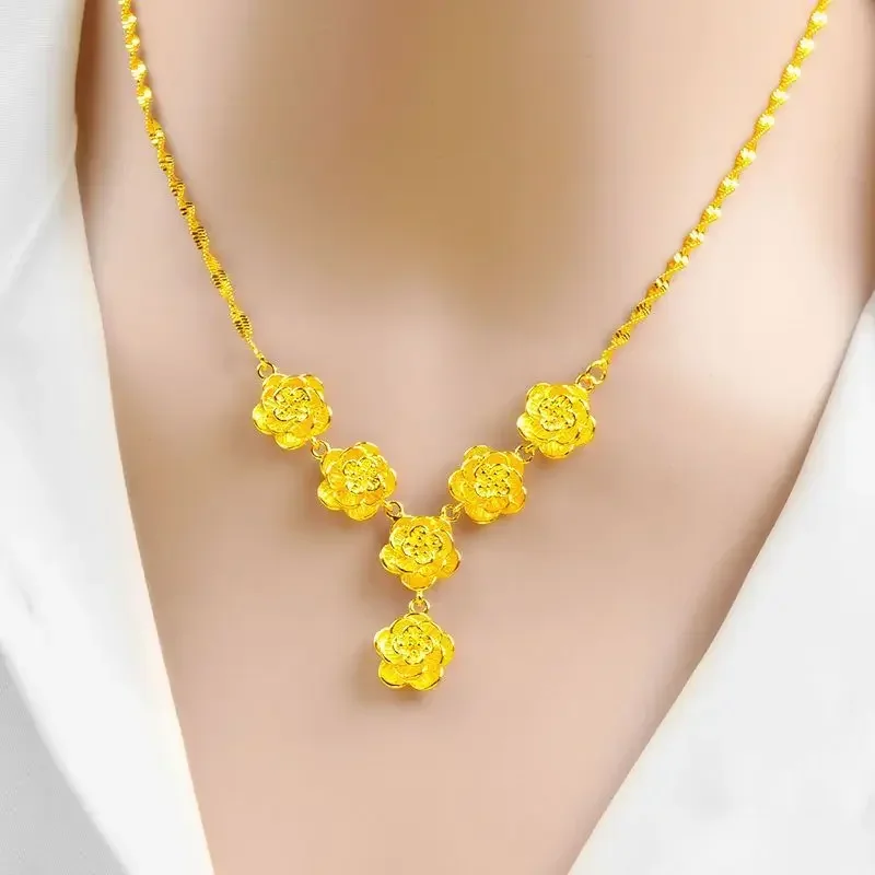 Classic 18 KT Women\'s Gold Color Flower Instagram Necklace Chain for Women\'s Wedding Birthday Necklace Jewelry Accessories Gifts