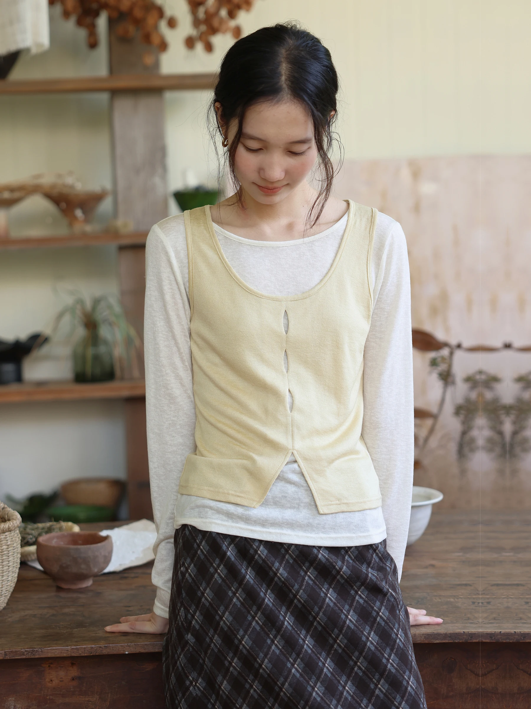 

MUNNS Spring New Sle Women's Slim Fit Long Sve U-Ne Knitted Top Color Blo Design Base Layer irt Two-Piece Set