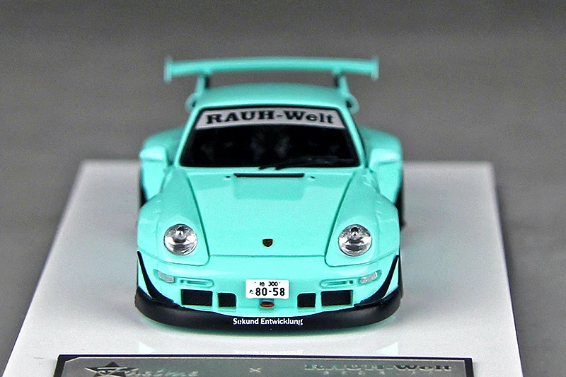 1:64,993 RWB Wide-body Womianki resin simulation car models, adult ornaments, boys toys, children's holiday birthday gifts