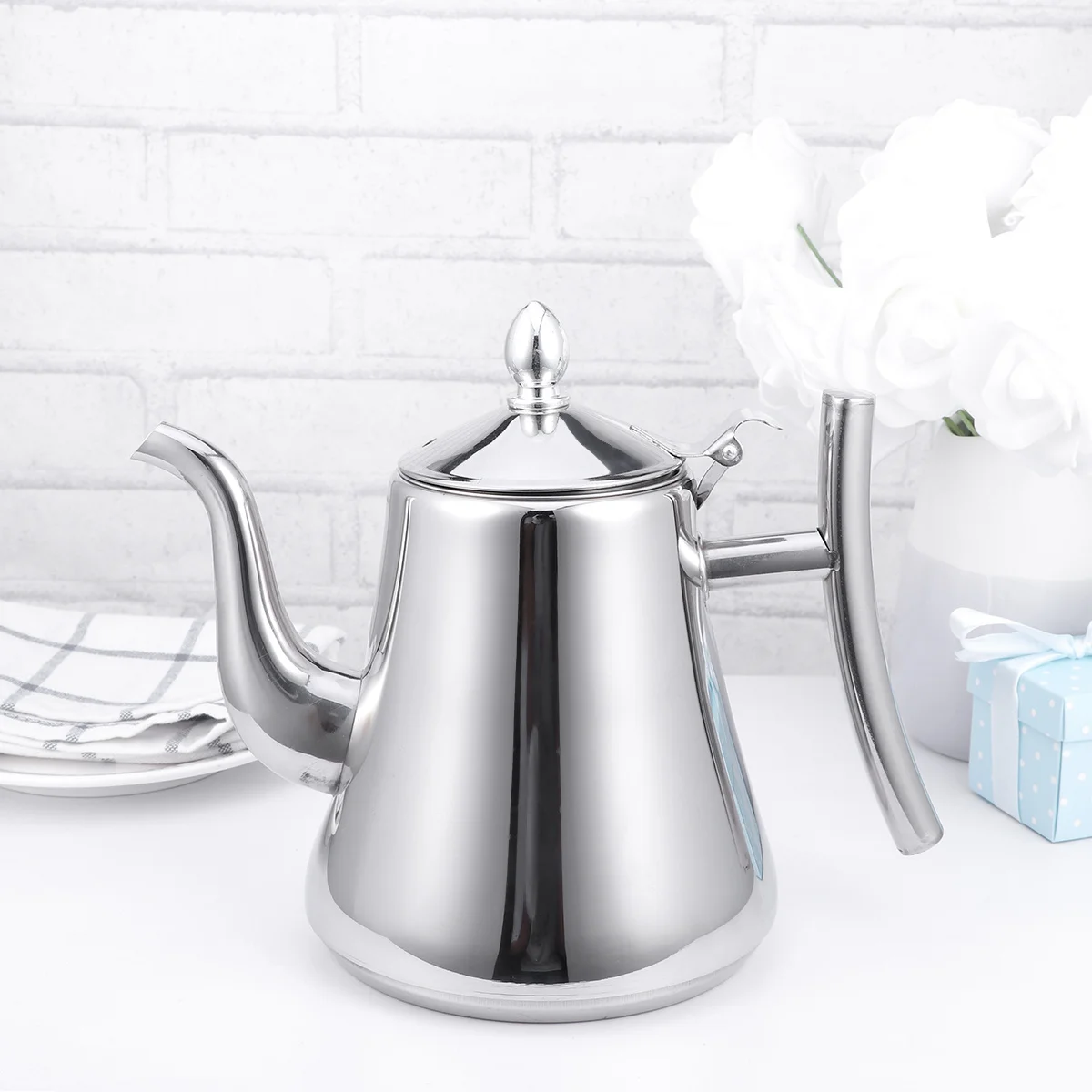

Stainless Steel Tea Pot 2L Tea Kettle Strainer Glossy Surface Easy Clean for Home Teapot Stainless Steel Teapot