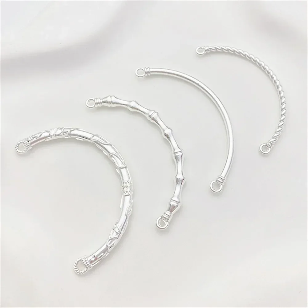 จี้รูปผีเสื้อสีเงินสดใส สร้อยข้อมือครึ่งวง ลูกปัดโลหะ ตัวเว้นระยะลูกปัด ทำด้วยมือ วัสดุทำสร้อยข้อมือ สร้อยคอ เครื่องประดับ