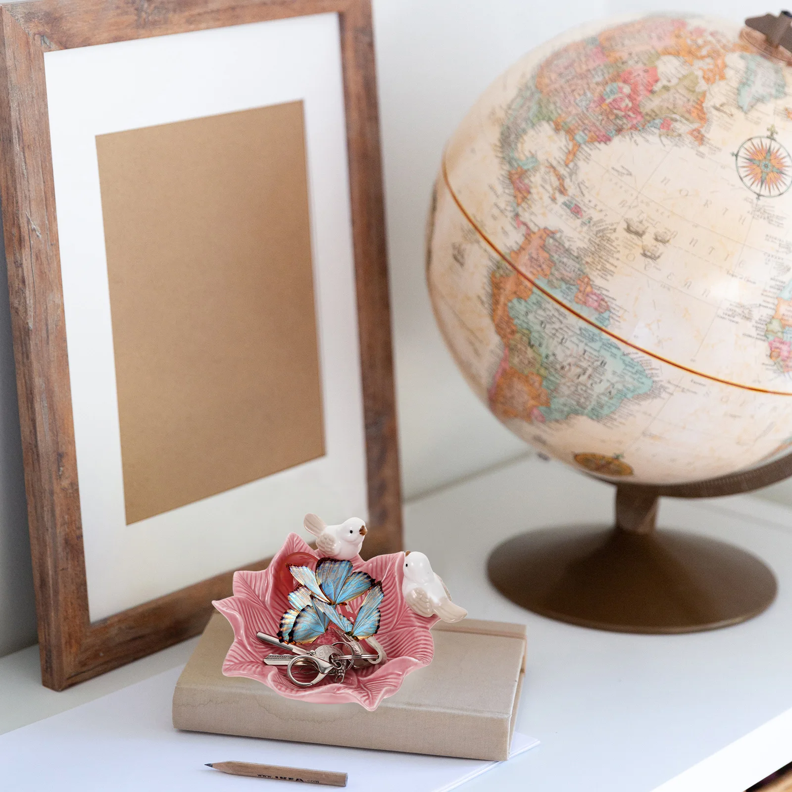 

Ceramic Jewelry Tray with Flower Bird Pattern Multi-Functional Trinket Dish for Ring Earring Necklace Storage Decorative Desktop