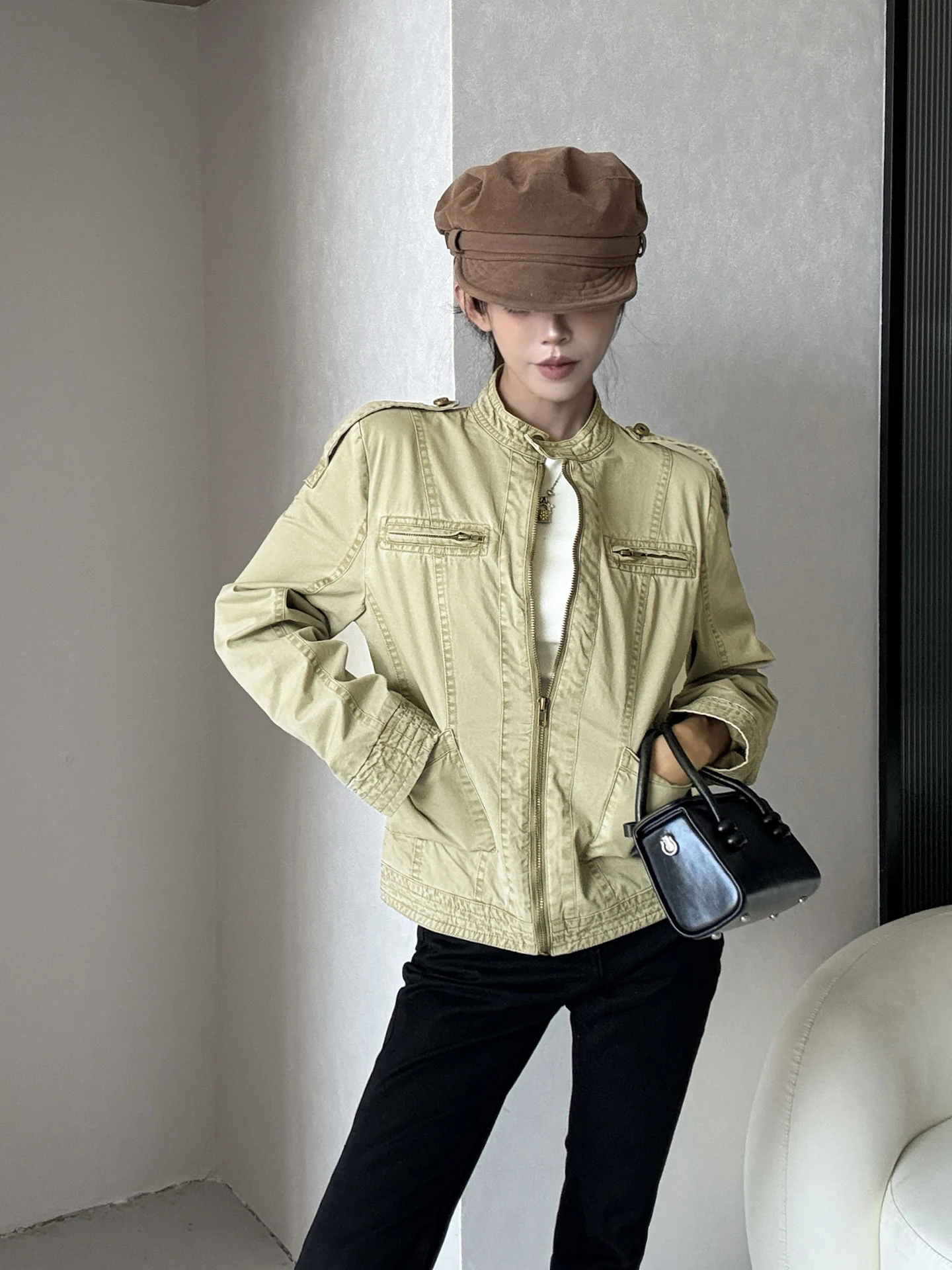 MianCun Vintage Style Short Denim Jacket Women's Early Autumn New Model Shoulder Jacket Stand Collar Zipper Closure No Hat