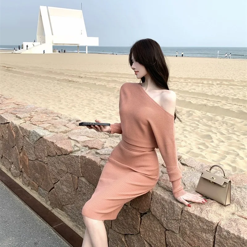 

Comfortable Elastic Knitted Dr Irregular oulder V-ne Long Sve Women's Faion Soft Stretchy Bodycon Skirt Autumn Wi...