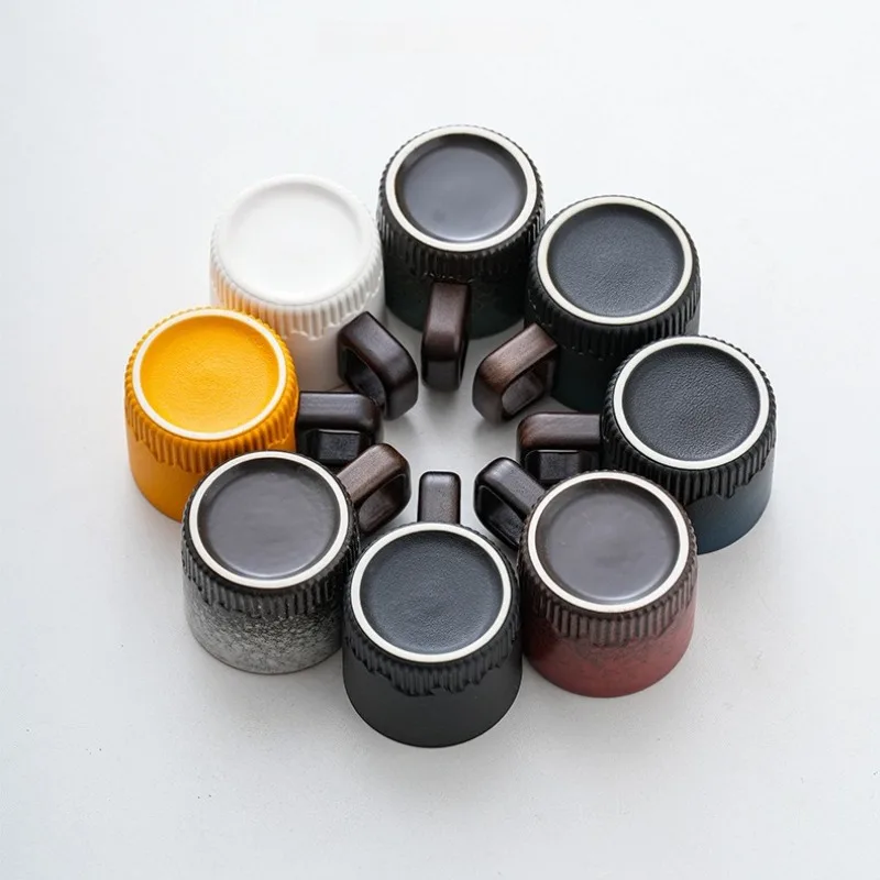 Different Glaze Designs Concentrated Tea Coffee Cup Simple Solid Wood Handle 50ml Ceramic Vintage Coffee Cup