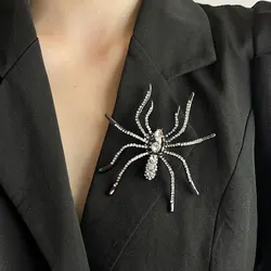 Exaggerated Black Sparkling Crystal Large Spider Brooch for Women Autumn and Winter Suit Coat Chest Flower Pin