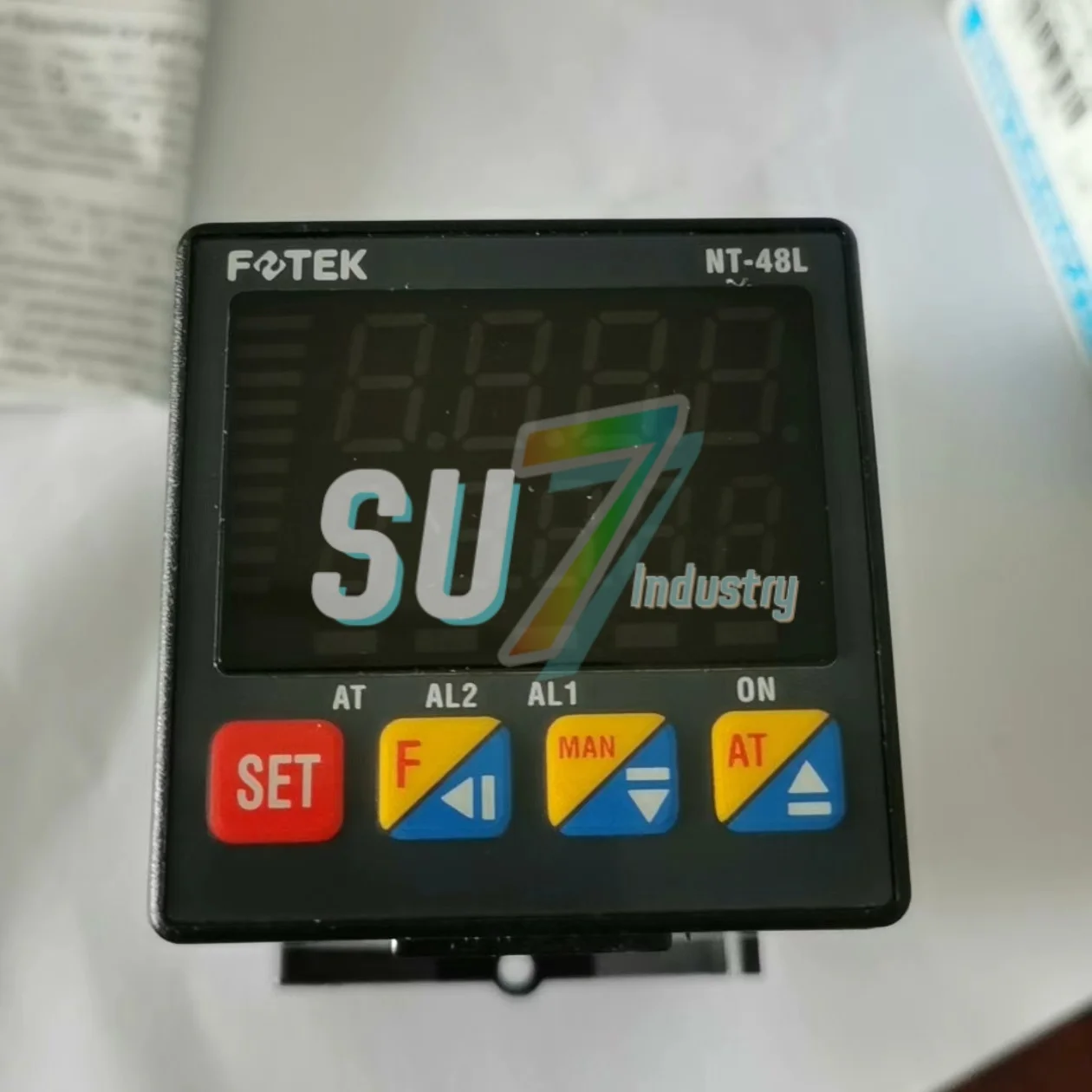 NT-20V      NT-48L      Temperature Controller      New In Box