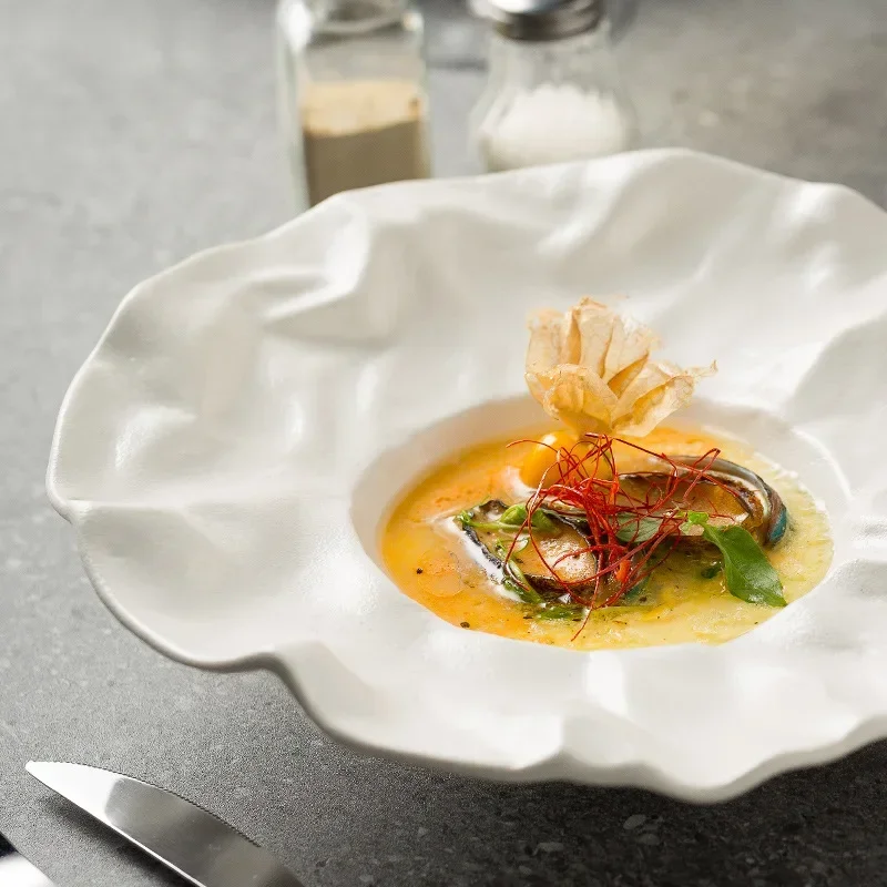 Cloth straw hat with a high sense of household western tableware restaurant spaghetti plate ceramic deep plate soup plate set.