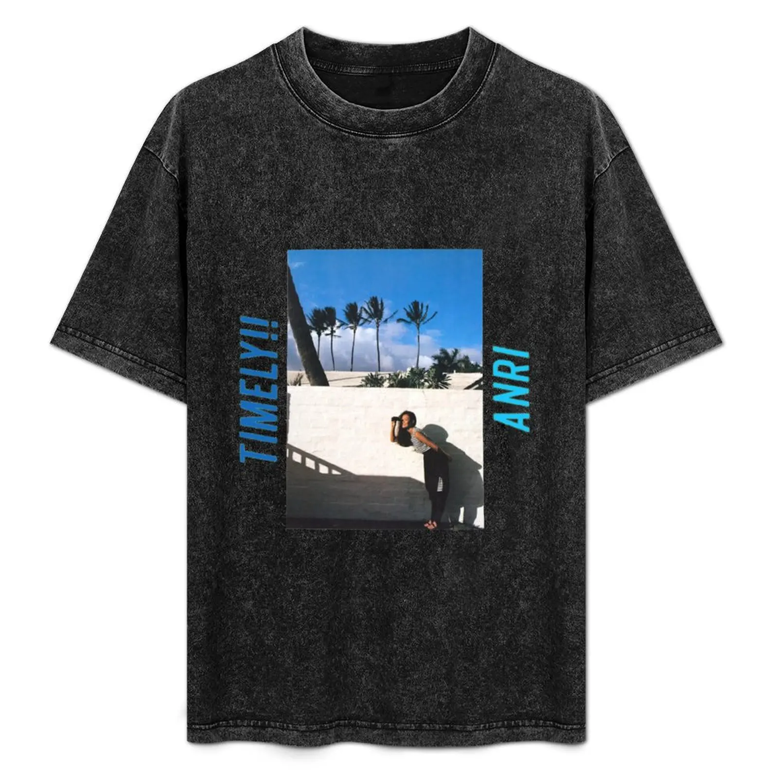 

ANRI - TIMELY T-Shirt Graphic Print Short Sleeve T-Shirt