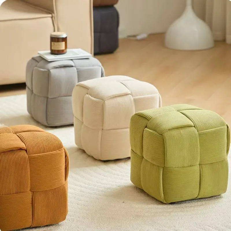 

Креативный низкий табурет для дома: для переобувания у двери, как кофейный столик, подставка для ног к дивану, модный табурет-пуфик