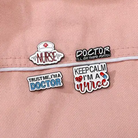 10 best sales नर्स ब्रोच - №1