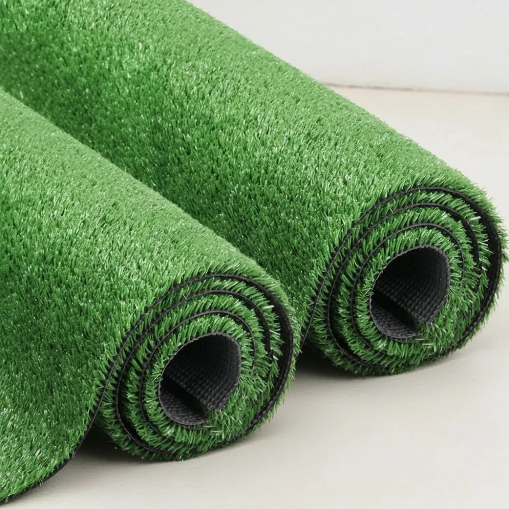 عشب صناعي واقعي بطول 5 × 8 أقدام، عشب صديق للحيوانات الأليفة للاستخدام الداخلي والخارجي مع فتحات تصريف #1