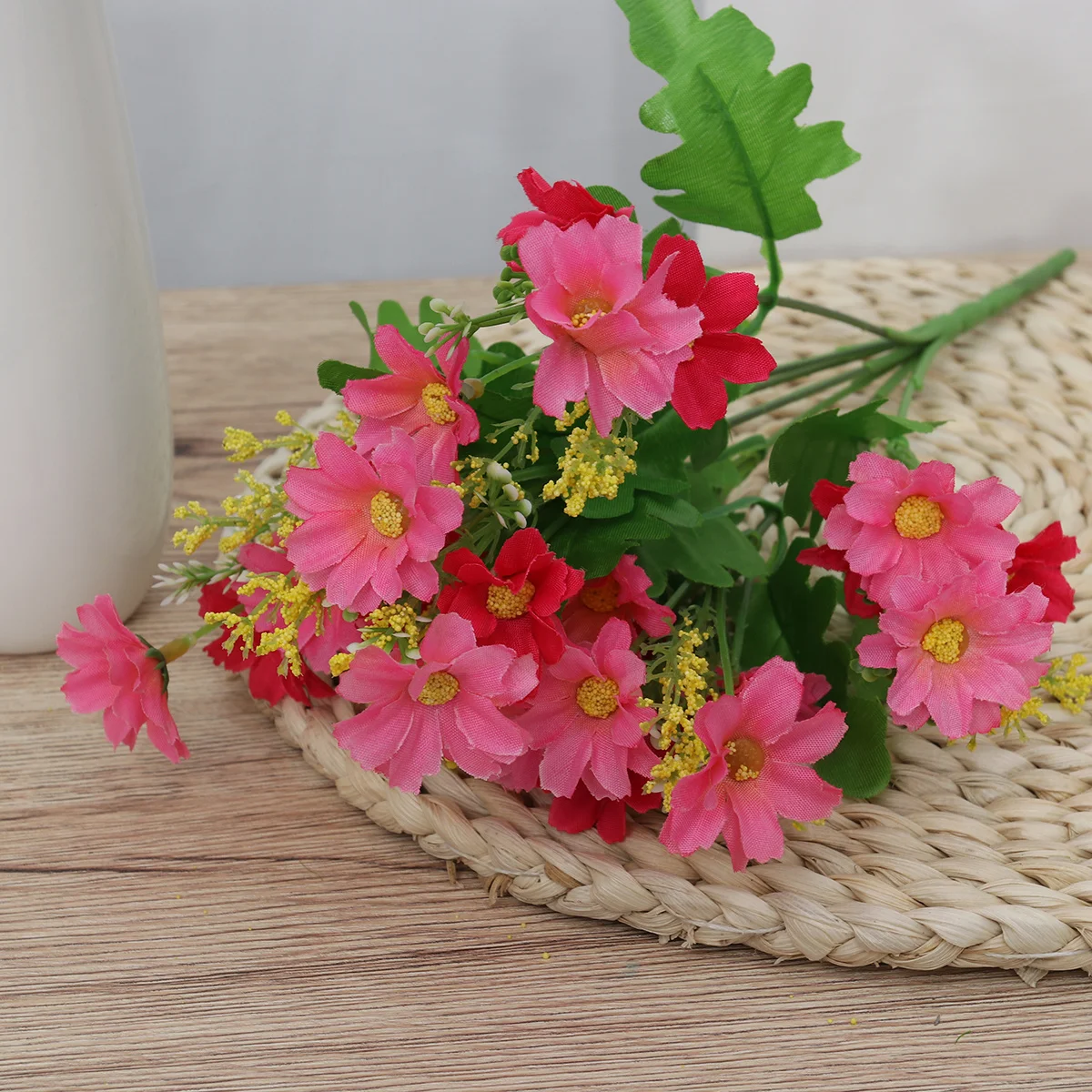 

10Pcs Pink Artificial Daisy Flowers Silk Simulation Plants for Home Wedding Party Decoration Realistic