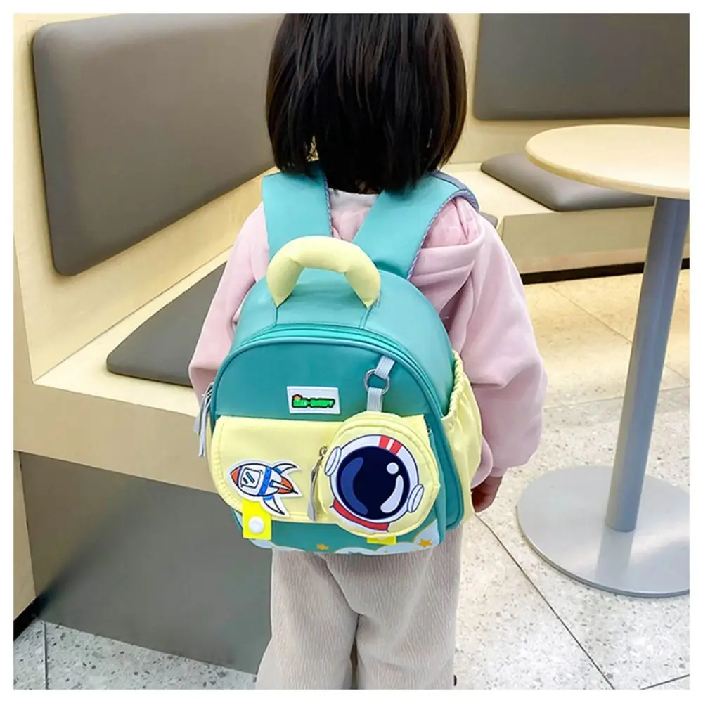 Animal Patterns Kindergarten School Bag Waterproof Adjustable Straps Cartoon Nursery Backpack Comfortable Zipper Closure