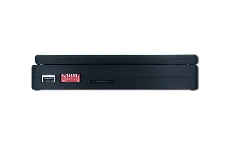 Computer Cyclone EP1C12Q240 FPGA OneChipBook-12 Development Platform 1024x768 VGA Monitor 32MB SDRAM Retro Computer