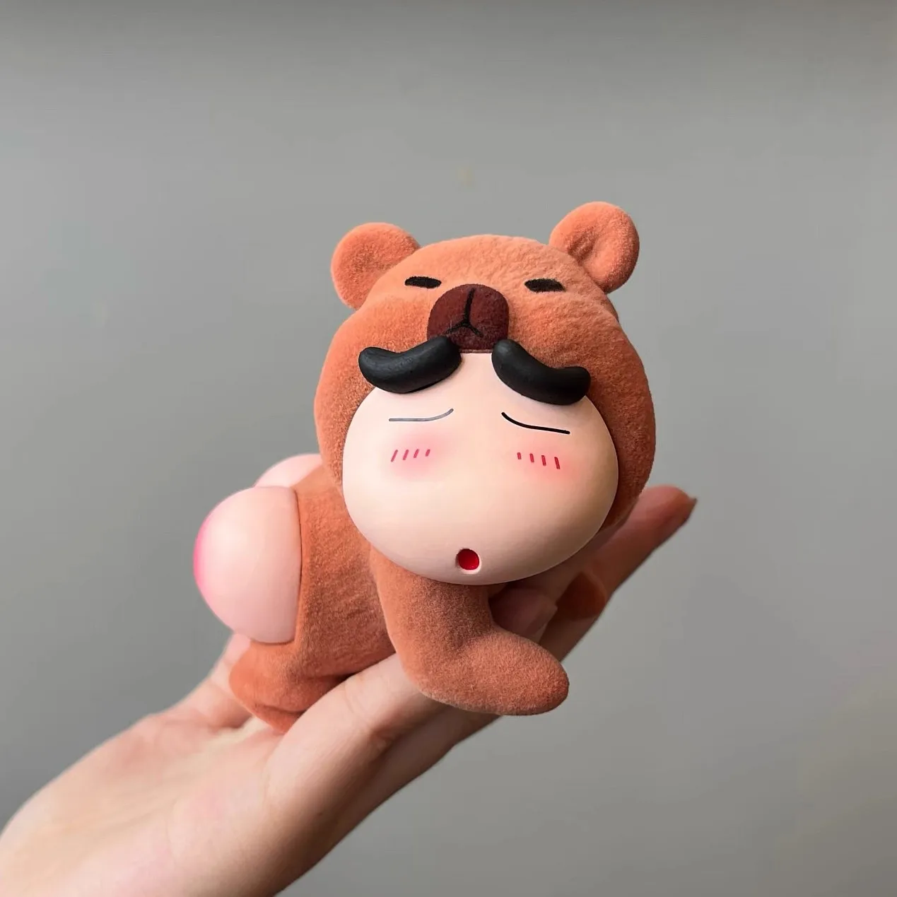 Scatola cieca Crayon Shin-chan Adorabile peluche Shin-chan Figurine Cartoon Anime Doll Healing Desktop Ornament Regalo di festa