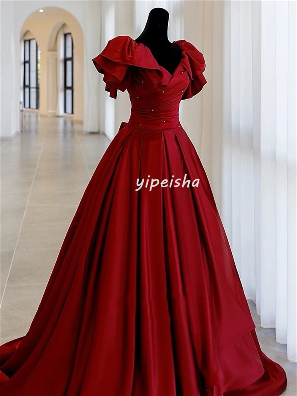 ที่กําหนดเองคุณภาพสูง Charmeuse Pearl Ruched A-Line V คอชุดยาว Bespoke โอกาสชุดสไตล์โมเดิร์นอย่างเป็นทางการ