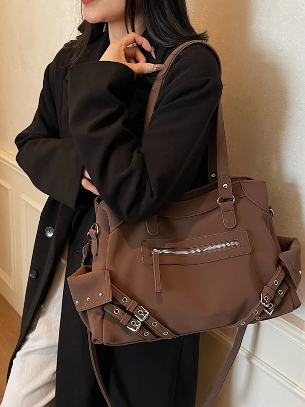 

Retro Rivet Design Large Capaci Motorcycle Underarm Bag Commuter Single oulder Crossbody Bag ex Daily Use Nylon