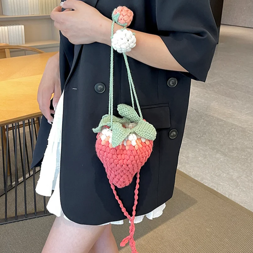 Women Shoulder Bag Cartoon Kawaii Strawberry Shape Designer Handbag DIY Cotton Woven Crossbody Bag Girls Cute Fruit Knit Purse