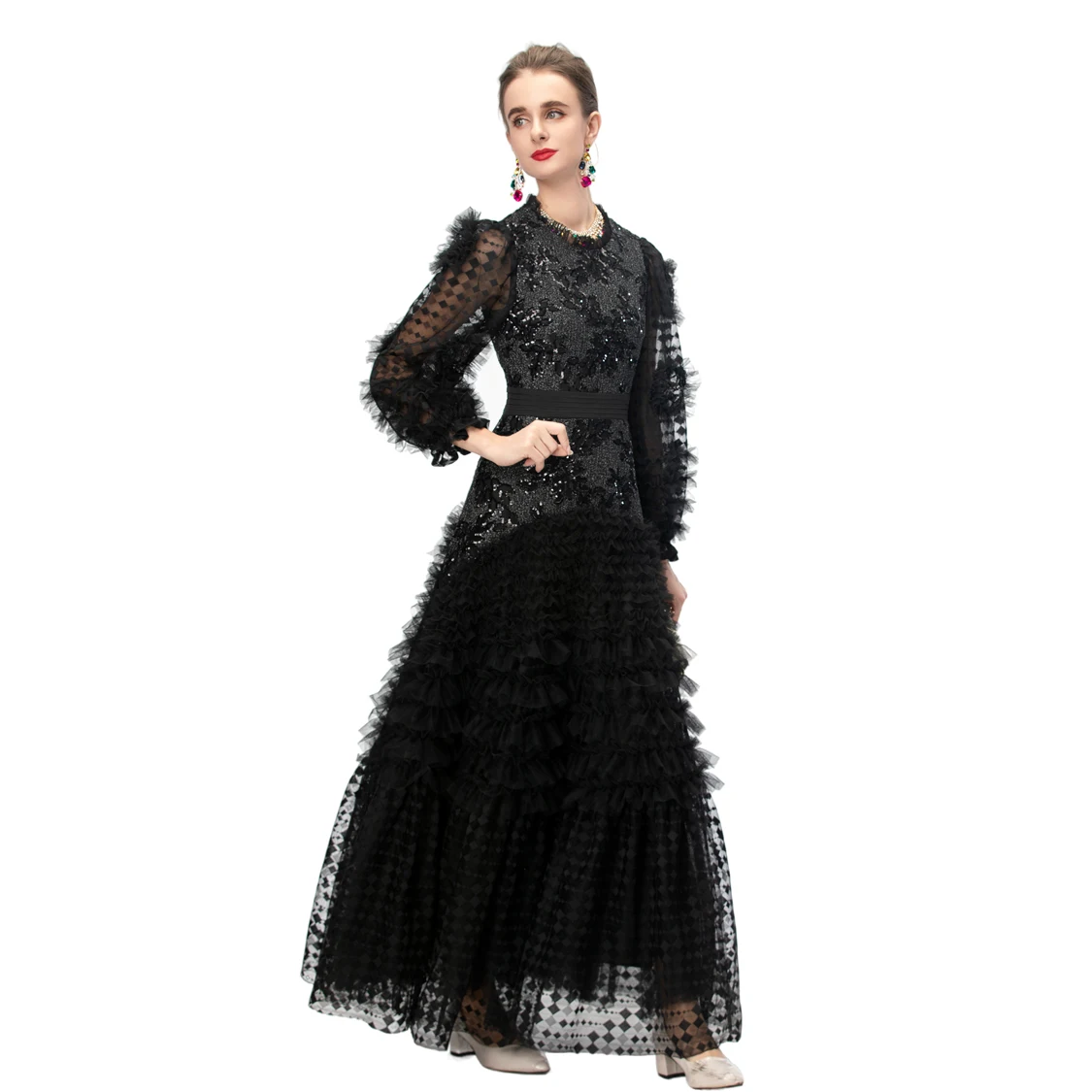 レディース ブラック スパンコール＆チュール ロングスリーブ マキシドレス - エレガントなラッフルレイヤードイブニングガウン、フィット感のあるウエストとシアーなベルスリーブ付き